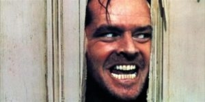 На Тернопільщині хуліган буянив на заправці та розбив головою двері