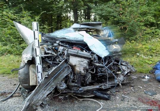 У страшній аварії на Тернопільщині загинув киянин, а його авто перетворилося на купу металобрухту