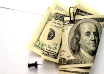 Пенсіонерка з Тернопільщини повірила у страшну історію про сина