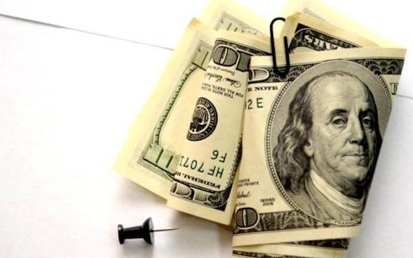 Пенсіонерка з Тернопільщини повірила у страшну історію про сина