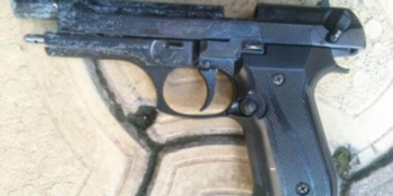 Чоловік у Тернополі погрожував зброєю