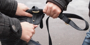 Серійного грабіжника затримали у Тернополі