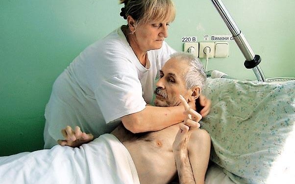 На Тернопільщині відкрили перший заклад, де доживатимуть віку важкохворі