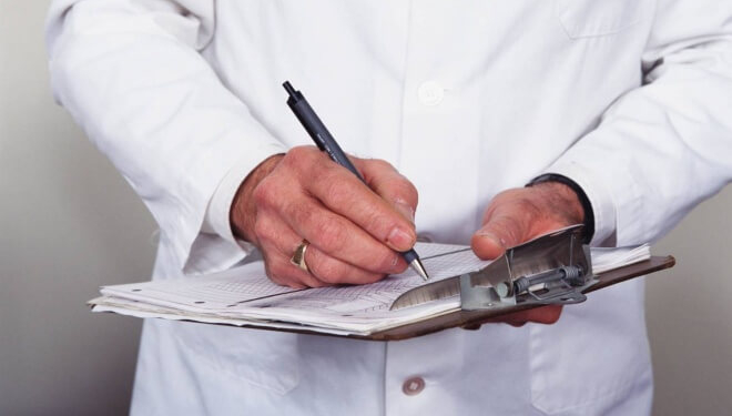 Тернополяни хочуть знати на що витрачають їхні кошти, сплачені у лікарні