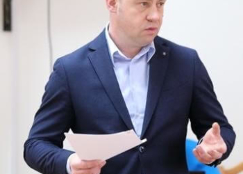 Сергій Надал: «Центральна влада перекладає свої бюджетні зобов’язання на місця, але ми забезпечимо зарплати вчителям та лікарям»