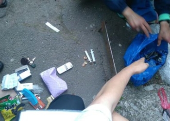 У Тернополі виявили жінка із торбою, повною наркотиків