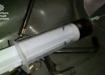 У тернопільського водія знайшли шприц з наркотиками