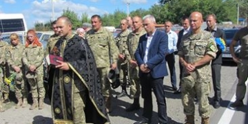 У Тернополі попрощалися з полеглим в АТО воїном 44-ої бригади (фото)