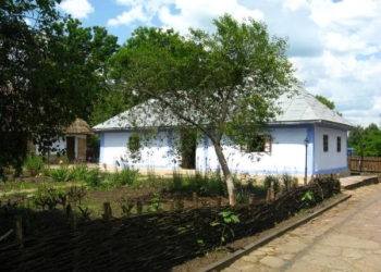 На Тернопільщині американці організували унікальну школу