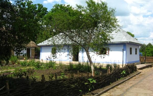 На Тернопільщині американці організували унікальну школу