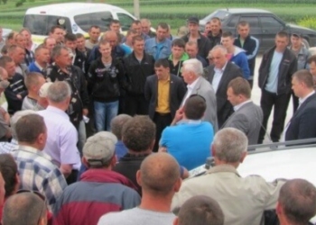 На Тернопільщині люди страйкували через “рабські умови праці”?