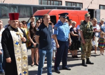 Тернопільські чиновники віддали в АТО… конфісковані авто!