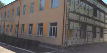 Найбільша вишиванка Тернопільщини появиться на фасаді школи