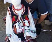 Соцмережі заполонили селфі тернополян з живими козами (фотофакт)