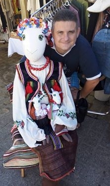 Соцмережі заполонили селфі тернополян з живими козами (фотофакт)