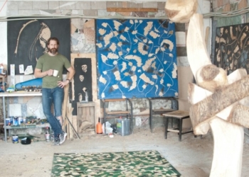 До Тернополя привезли виставку відомого американського скульптора