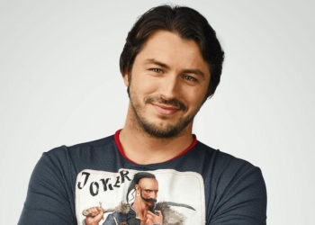 Шоумен з Тернопільщини і волонтер Сергій Притула розповів, що передали на фронт і які є проблеми