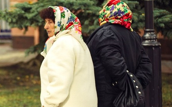 У Тернополі “прикриють” бізнес бабульок