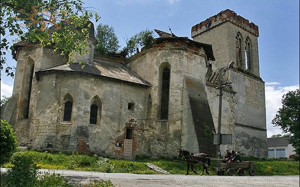 Сумно-сумно від цих містечок на Тернопільщині