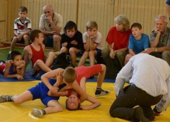 “Золото” і три “бронзи” привезли з турніру у Закарпатті тернопільські борці