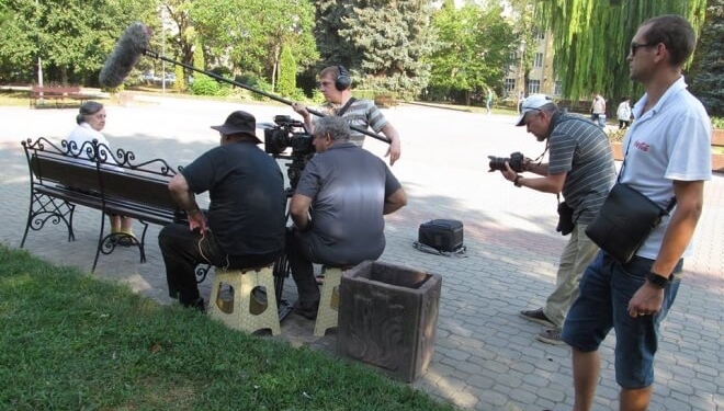 Знімальна група міжнародного проекту шукала у Тернополі свідків голокосту (фотофакт)