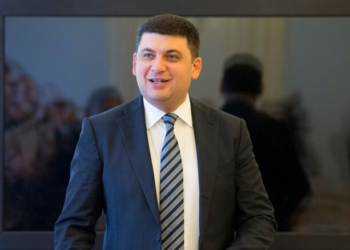 Прем’єр Гройсман повідомив студентам-магістрам добру новину