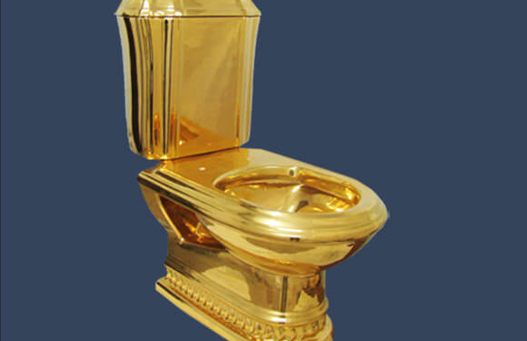 У відомому світовому музеї з’явився такий унітаз, який був у Януковича