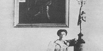 Неподалік Тернополя є замок, у якому звичайна жінка собі зробила хату