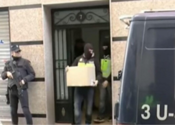 Затримали судно на борту якого перевозили 15 тонн наркотиків