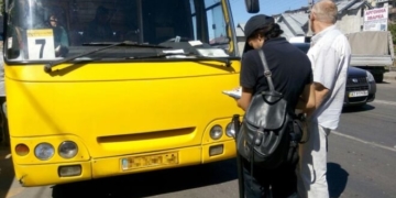 Водія тернопільської маршрутки оштрафували за порушення правил