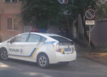 Тернопільські патрульні порушують правила дорожнього руху