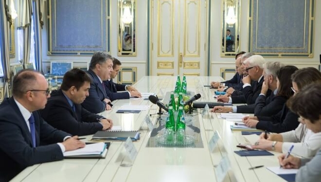 Що думає Петро Порошенко про Росію та Мінські домовленості