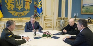 Що думає Порошенко про підпал “Інтера”?