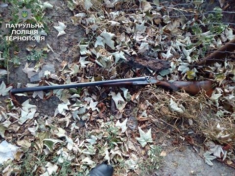 У Тернополі чоловік з рушницею погрожував перехожим