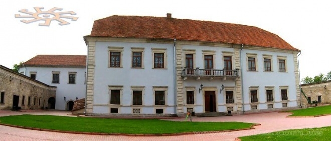 Як погані дороги впливають на долю цілого містечка на Тернопільщині