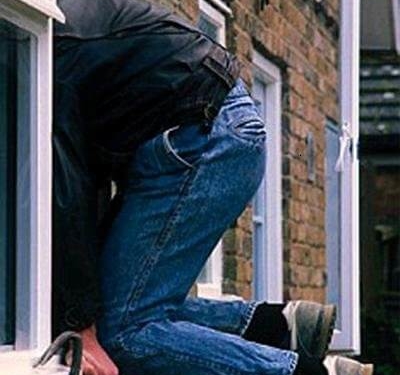 На Тернопільщині чоловік переплутав свою домівку з сусідською і повів себе як господар