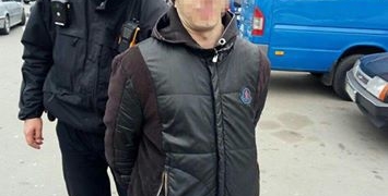 У Тернополі затритмали двох чоловіків, які перебували у розшуку (фото)