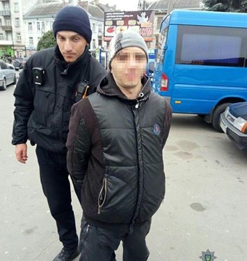 У Тернополі затритмали двох чоловіків, які перебували у розшуку (фото)