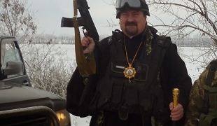 Хрест та автомат: замість “гулящого” Мстислава Тернополю можуть призначити іншого скандального владику