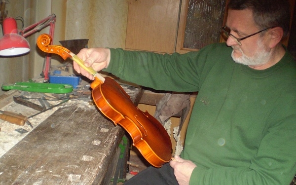 Майстер з Тернопільщини своїм талантом підкорив світову музичну еліту(відео)