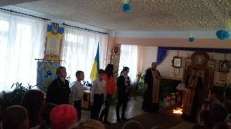 Школярі на Тернопільщині вшанували пам’ять загиблих у Бабиному Яру (фото)