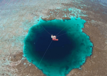 Китайські вчені стверджують, що виявили найбільший отвір на планеті