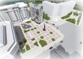 Поруч з пам’ятником Героям Небесної Сотні «Креатор-Буд», під керівництвом Ігоря Гуди, облаштує зелені острівці та декоративний фонтан