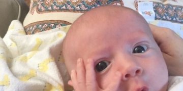 Міміка 4-місячного малюка підкорила користувачів інтернету (фото)
