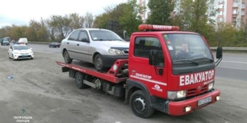 У Тернополі евакуювали маршрутку, яка була у розшуку