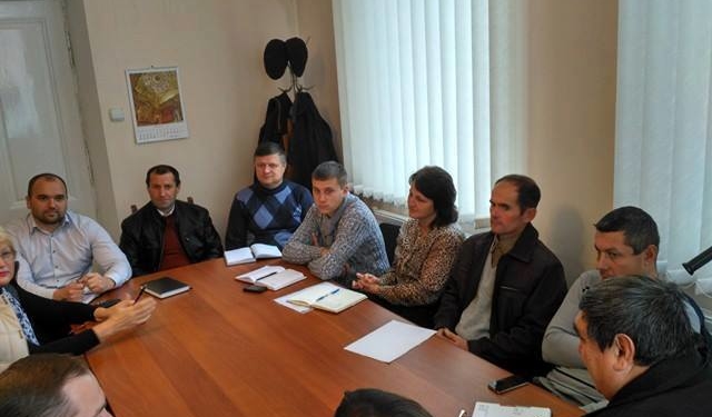 Сільських голів на Тернопільщині цікавить, яке буде їх життя після децентралізації