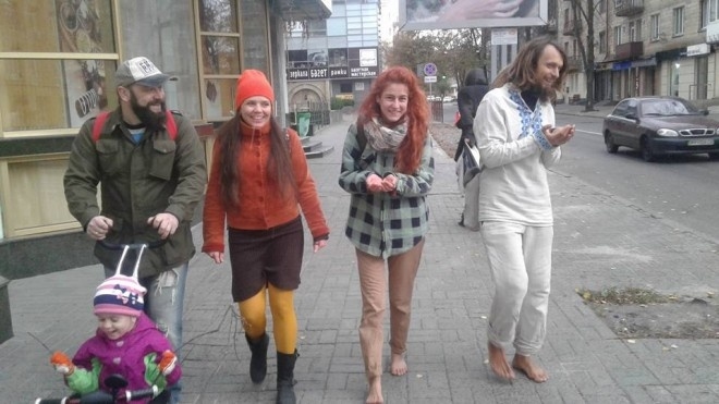 Тернополянин пройшов босим до Харкова майже 2000 кілометрів!