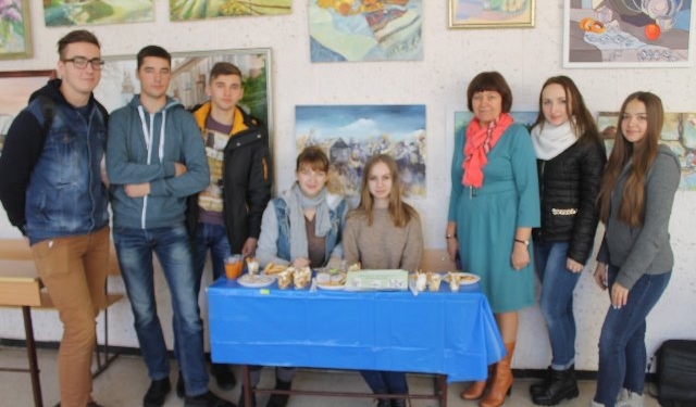 Тернопільські студенти зібрали для сиріт… 170 гривень