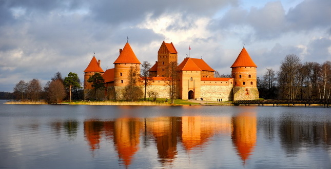 Талановитих дітей з Тернопільщини запрошують у Литву
