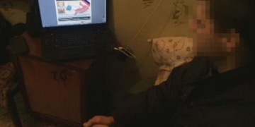 Затримали адміна сепаратистських спільнот у соцмережах, який працює на окупанта (відео)